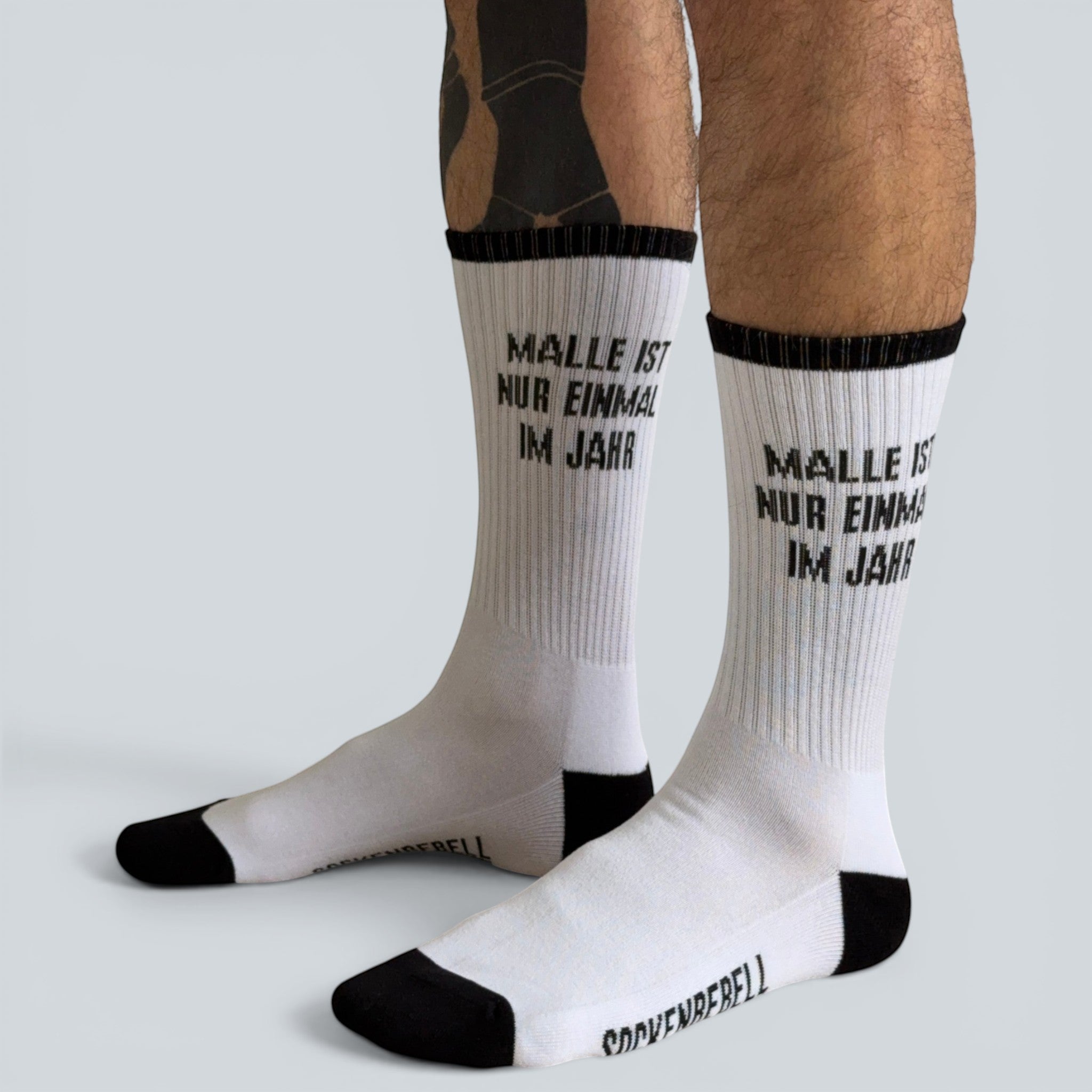 Malle Socken Schwarz-Weiß im JGA-Bundle, Statement eingewebt